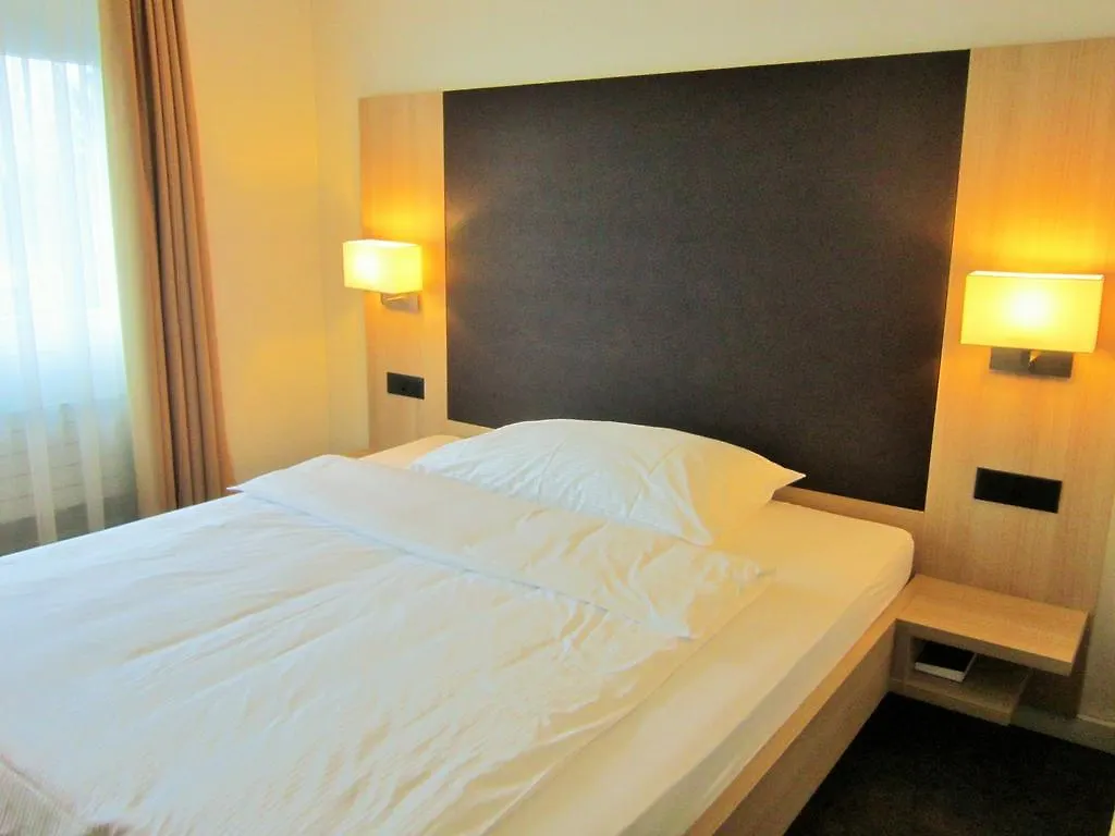 Hotel Höri Inn 3*,